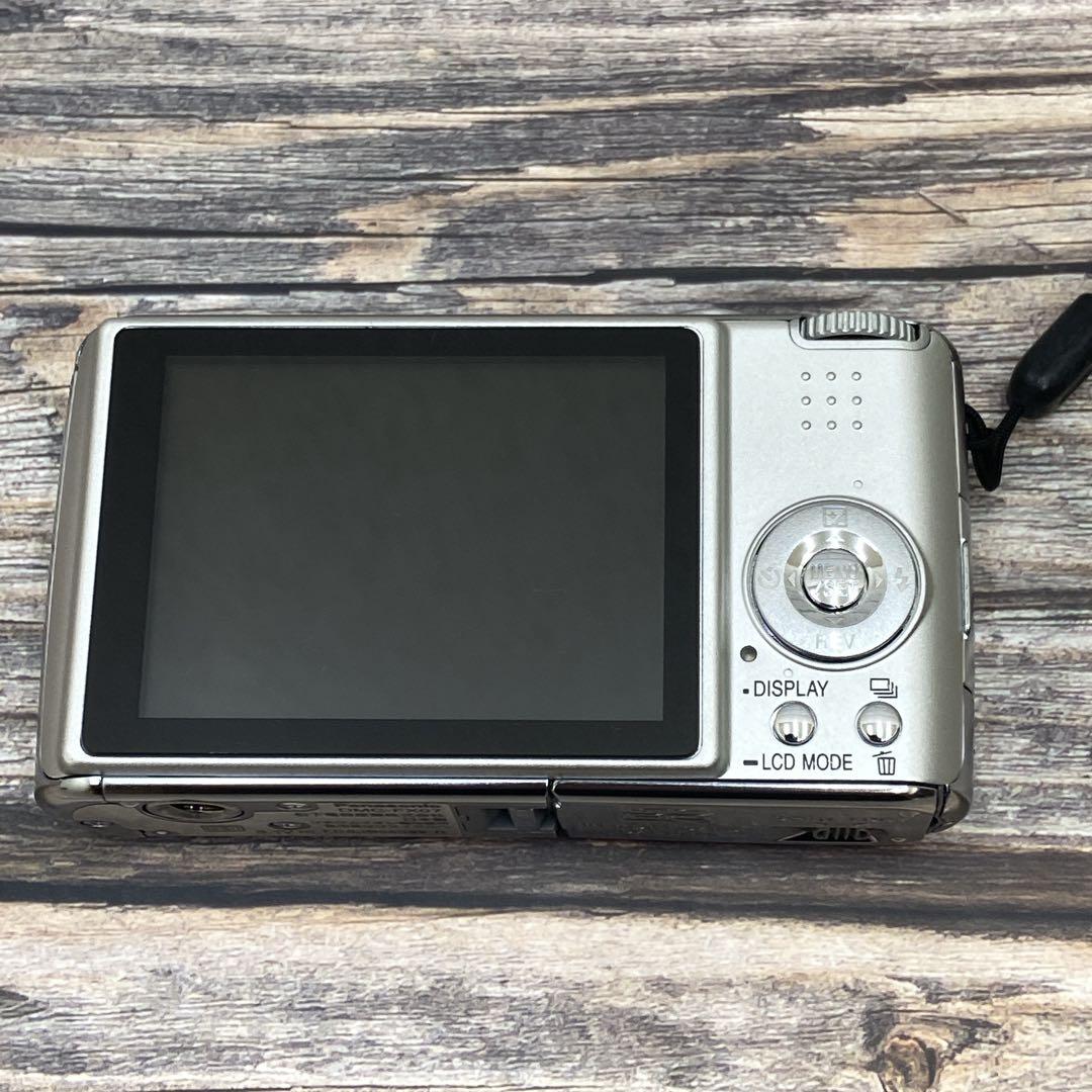 たんさんすい 　Panasonic LUMIX DMC-FX07 デジタル