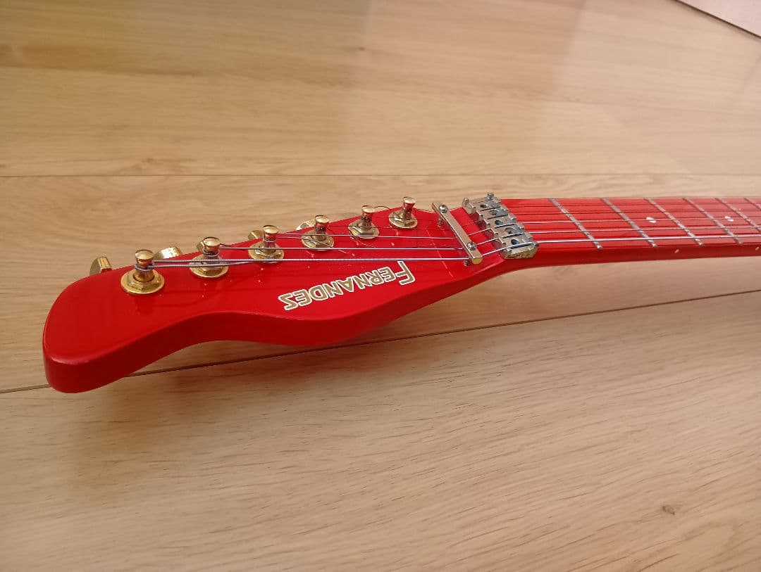 FernandesLA-85KK L'Arc~en~Ciel KENモデル