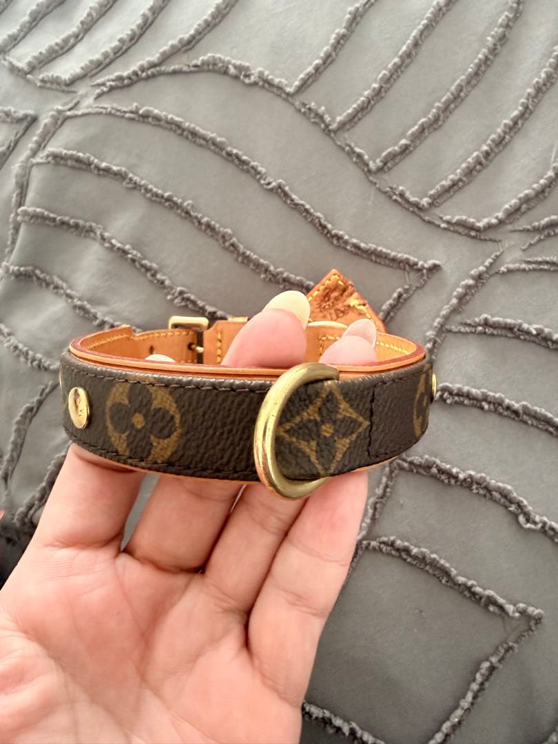 正規品　ルイ・ヴィトン モノグラム レザー首輪