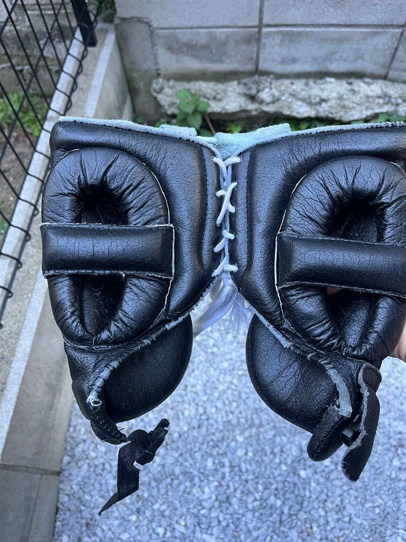 Winning ボクシングヘッドギア 左手のみグローブ黒 D. Inoue