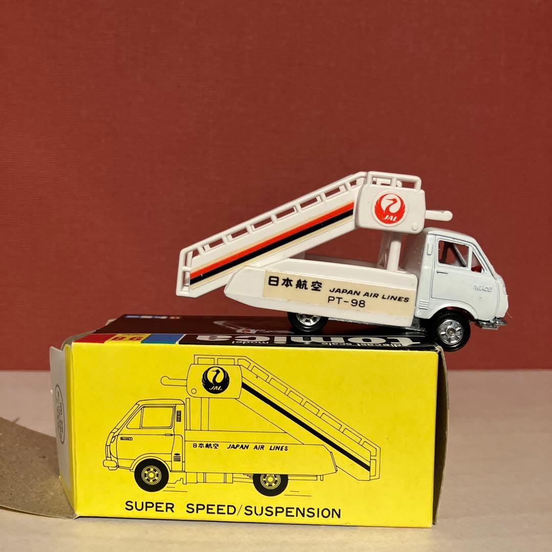黒箱　トミカ 日本航空　タラップカー　98 日本製