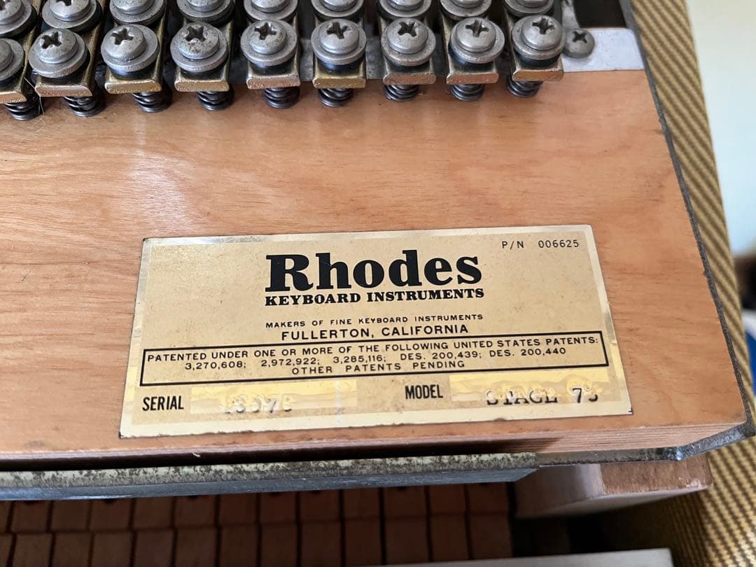 Rhodes Mk1 Stage 73鍵／1975年製