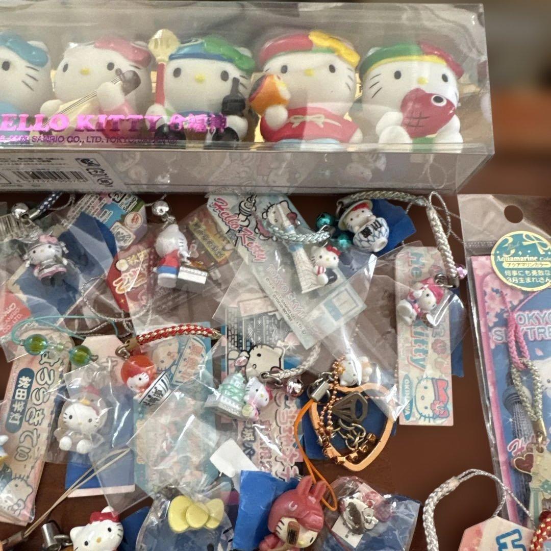 ご当地限定　ご当地キティ　ハローキティ ストラップセット 多数