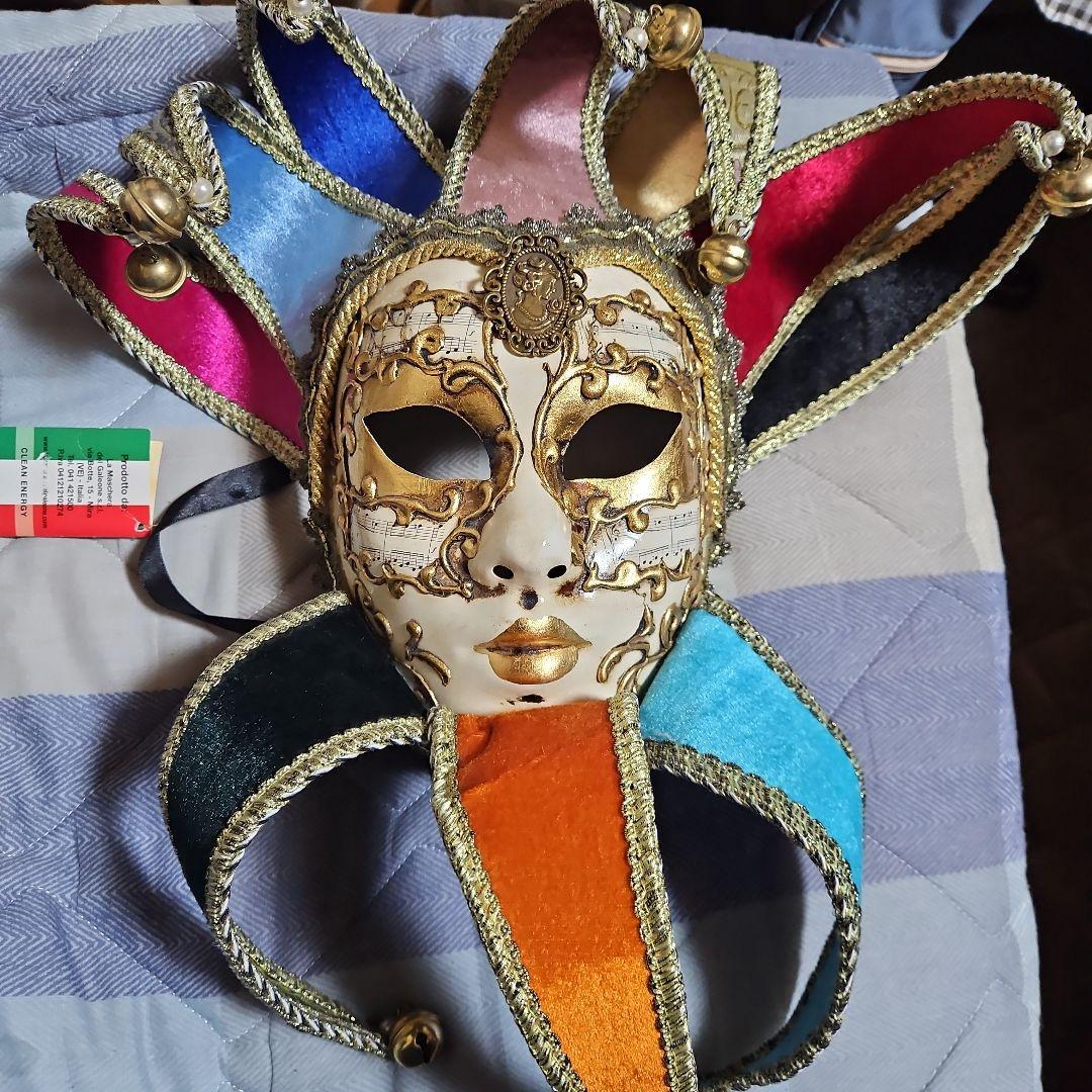ヴェネチアンマスク