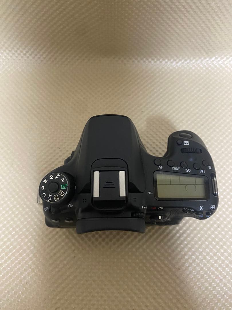 デジタルカメラ Canon EOS 70D EF-S 18-55 IS STM Kit