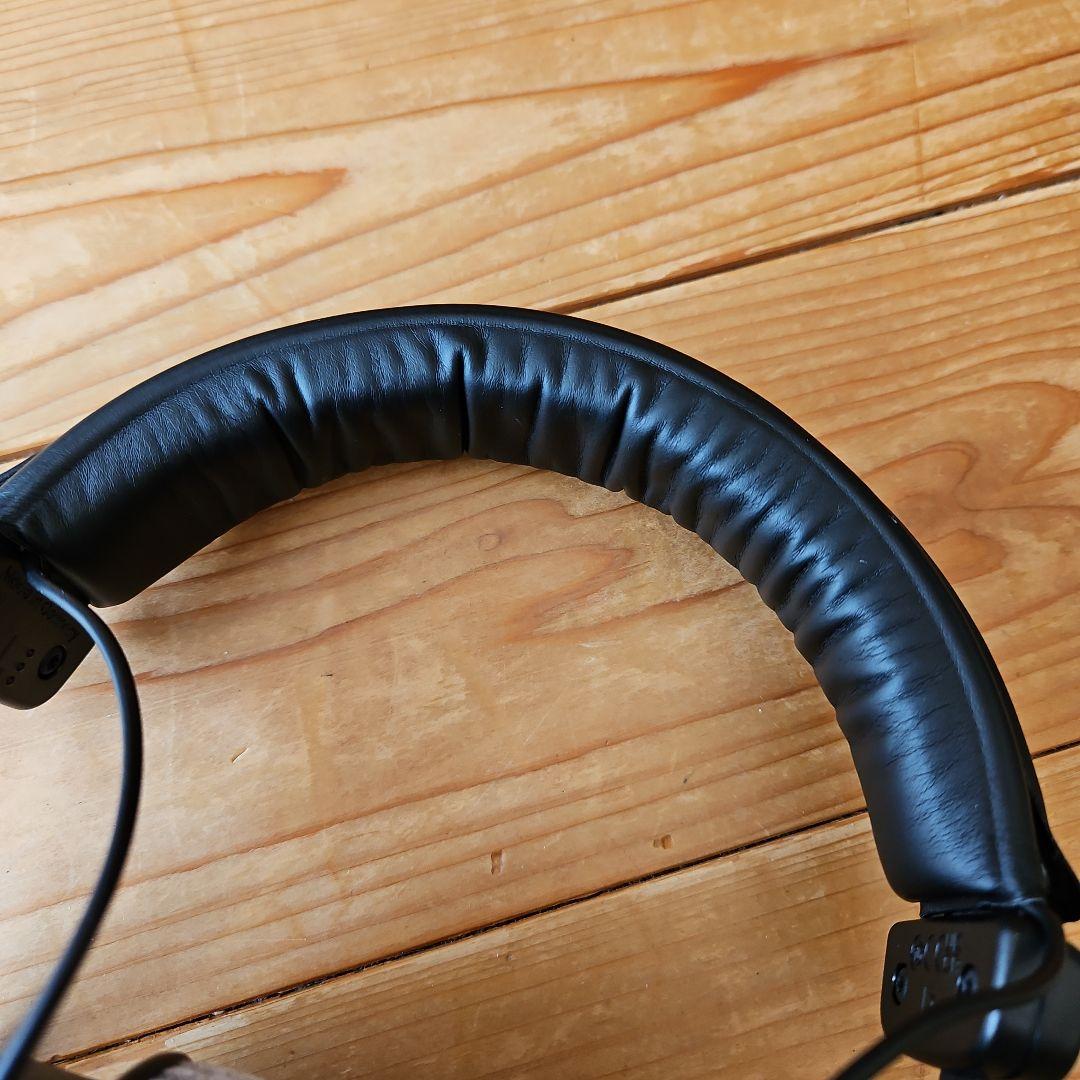 BEYERDYNAMIC DT990 PRO（250Ω)