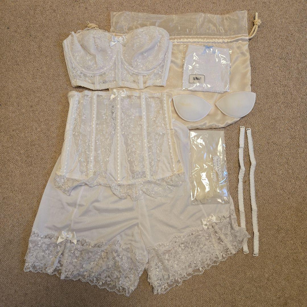 セモアブライダルインナーセット　おまけ付き　一部新品未使用あり
