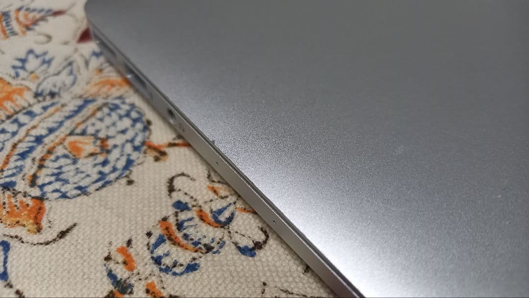 Apple MacBook Air 13.3インチ 2017　マックブック