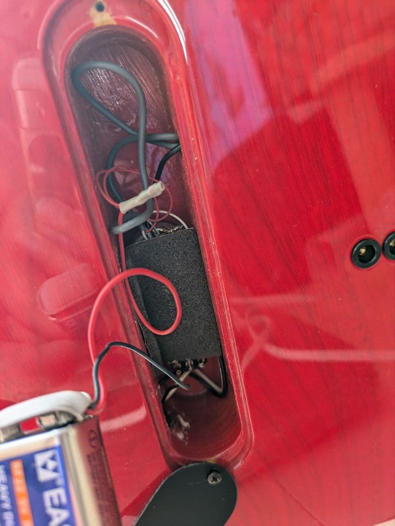 ジュディマリ　TAKUYAギター　フェルナンデス