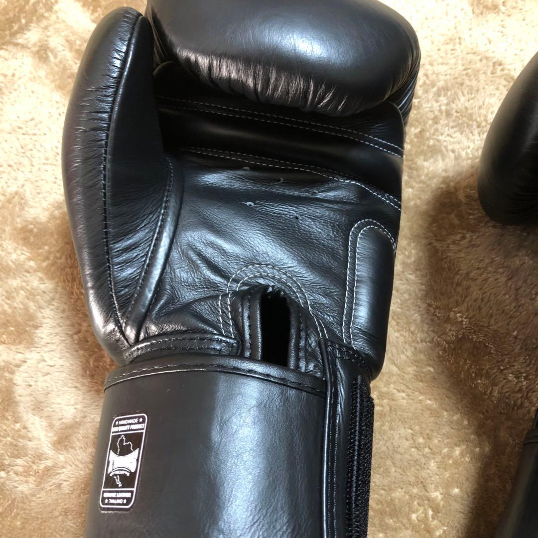 TWINS ボクシンググローブ ブラック　16oz
