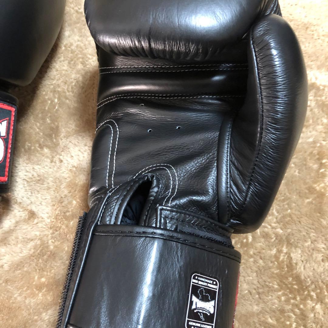 TWINS ボクシンググローブ ブラック　16oz