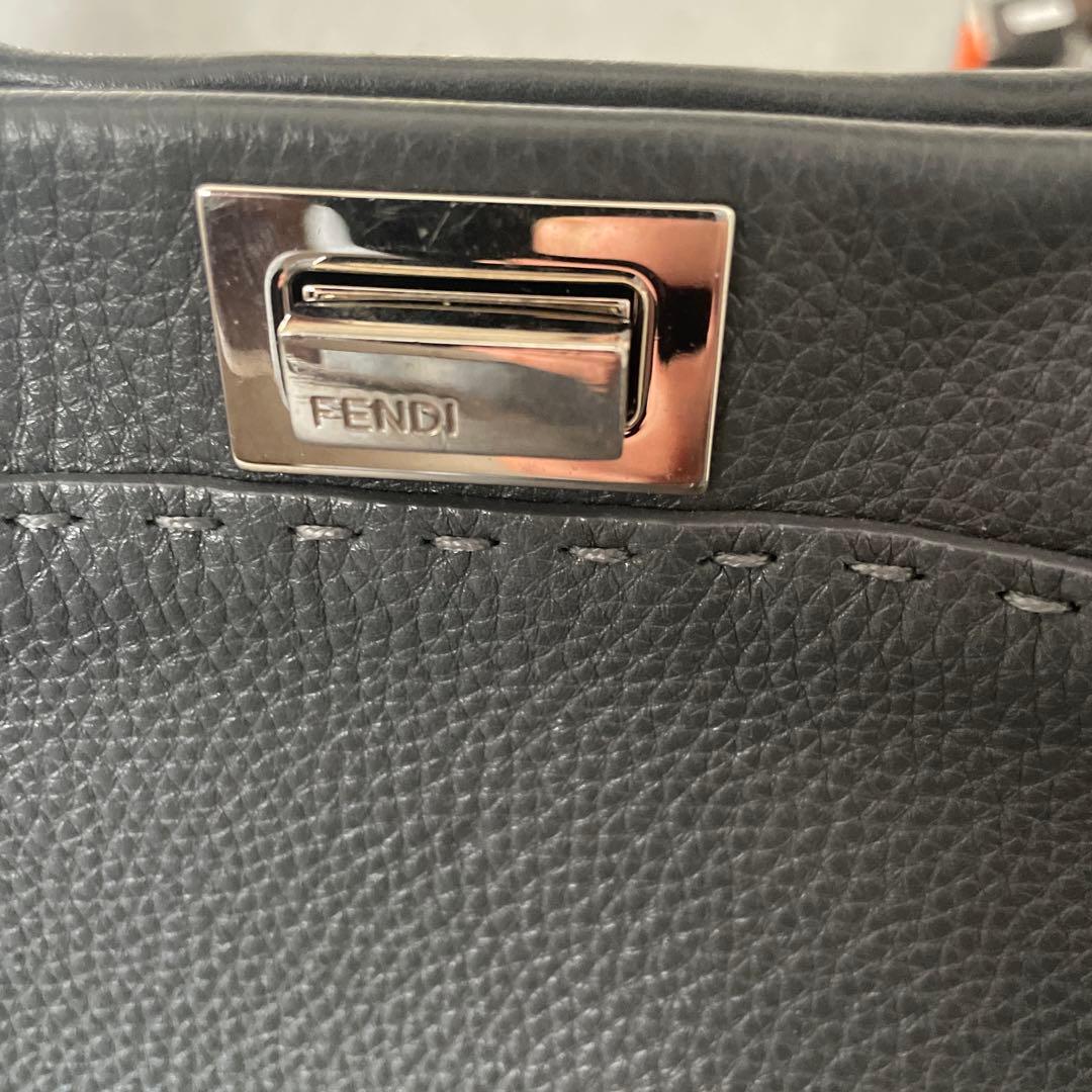 即日発送 フェンディー ピーカーブー 銀座松屋正規店購入　定価75万
