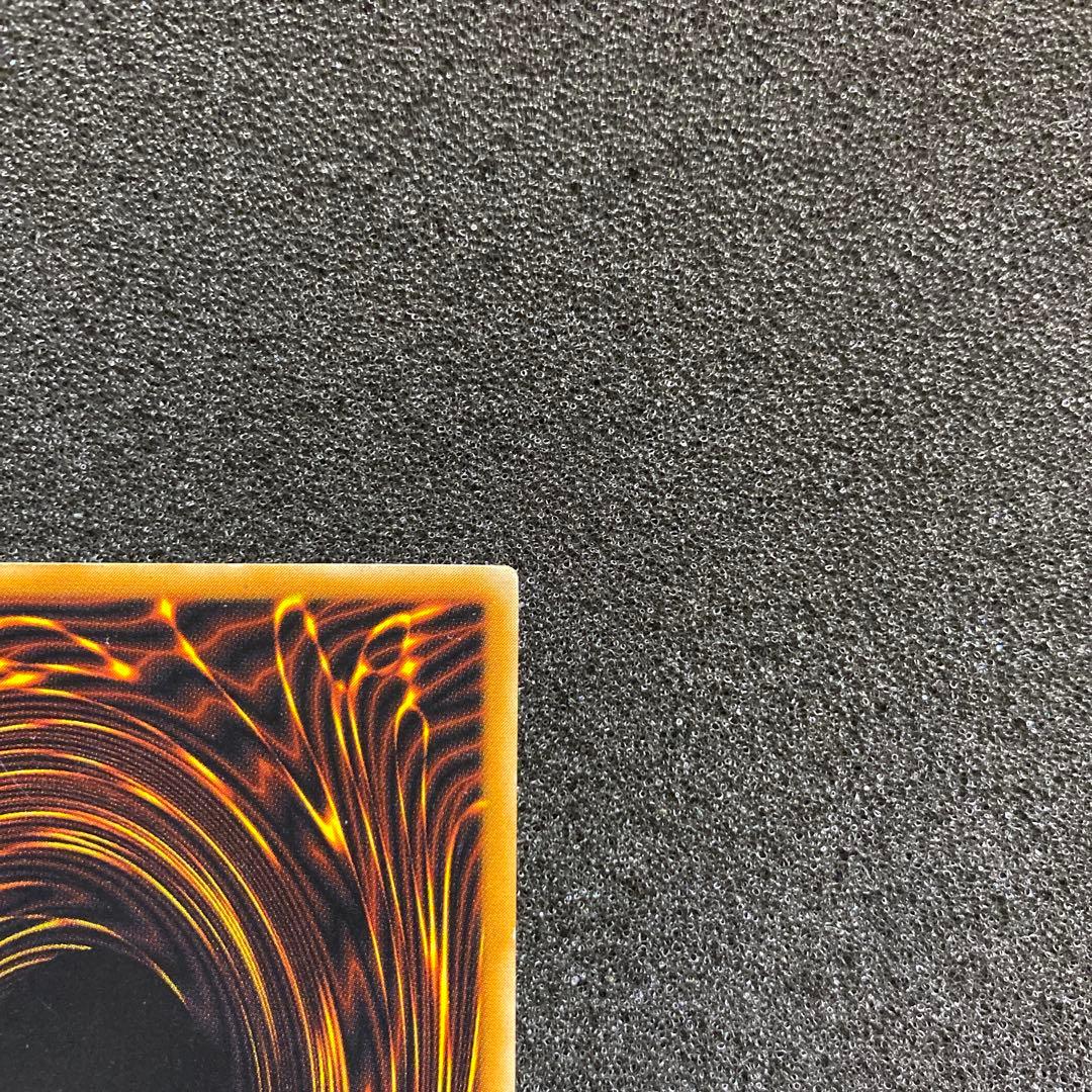 t*3様 遊戯王　ブラック・マジシャン　レリーフ