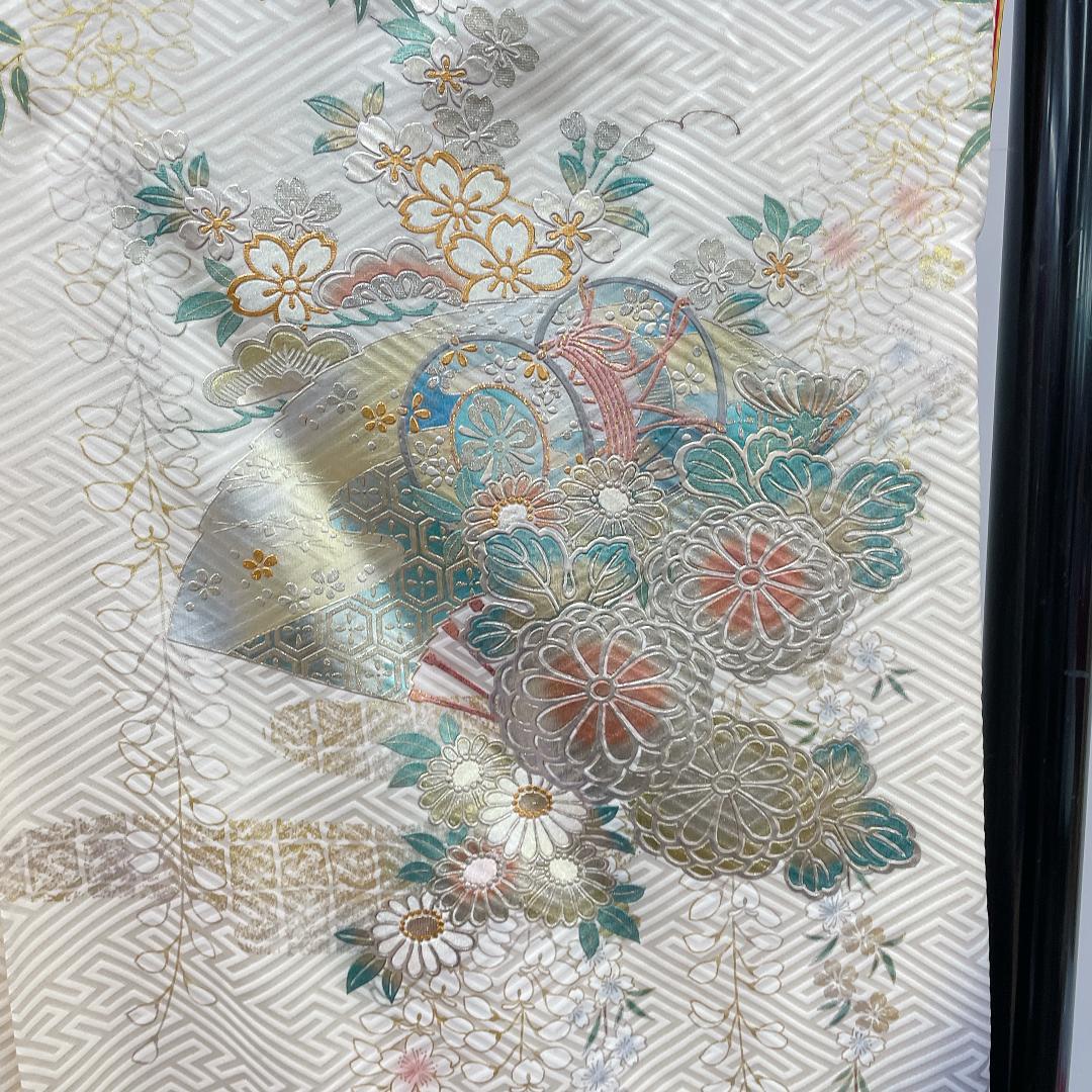 Y★3883★ 振袖 襦袢付き 袷 クリーム色 花柄 レトロ品