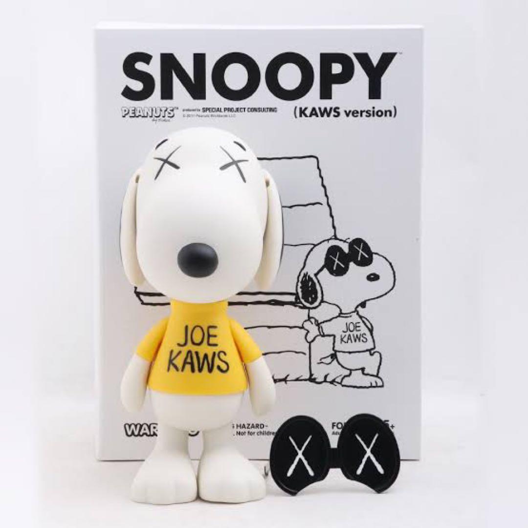 新品KAWS × PEANUTS スヌーピー フィギュア メディコムトイ