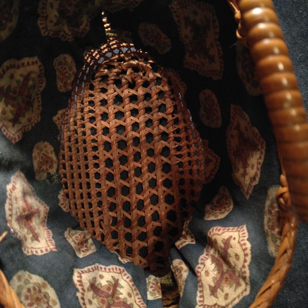 戦前の手提げバック　竹製？ 骨董　和更紗　中古品　アンティーク　着物