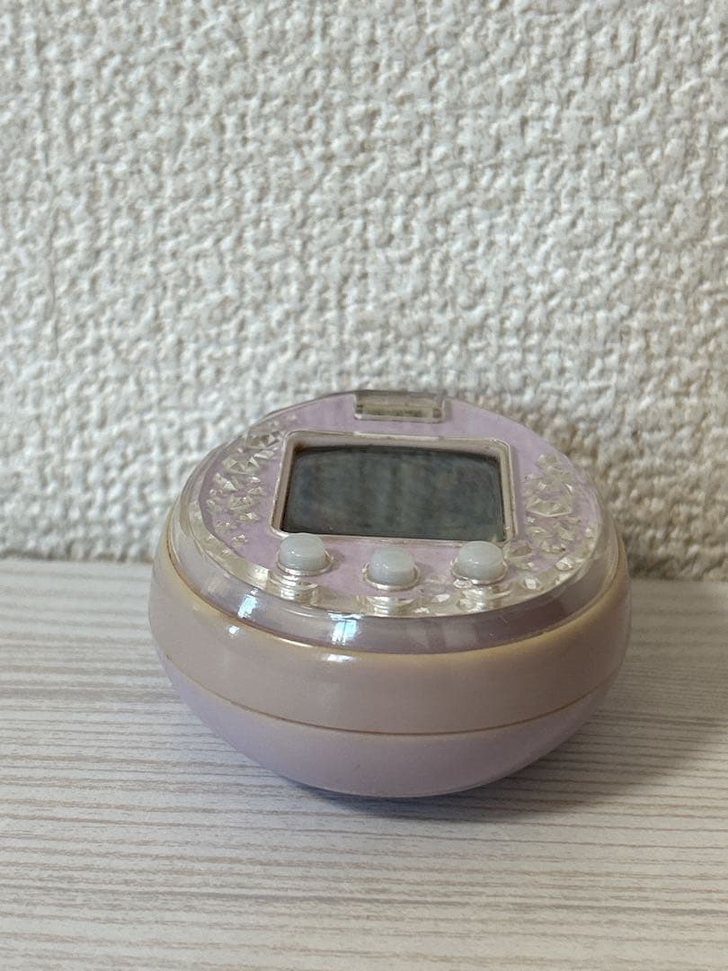 たまごっちピース Tamagotchi P's パープル