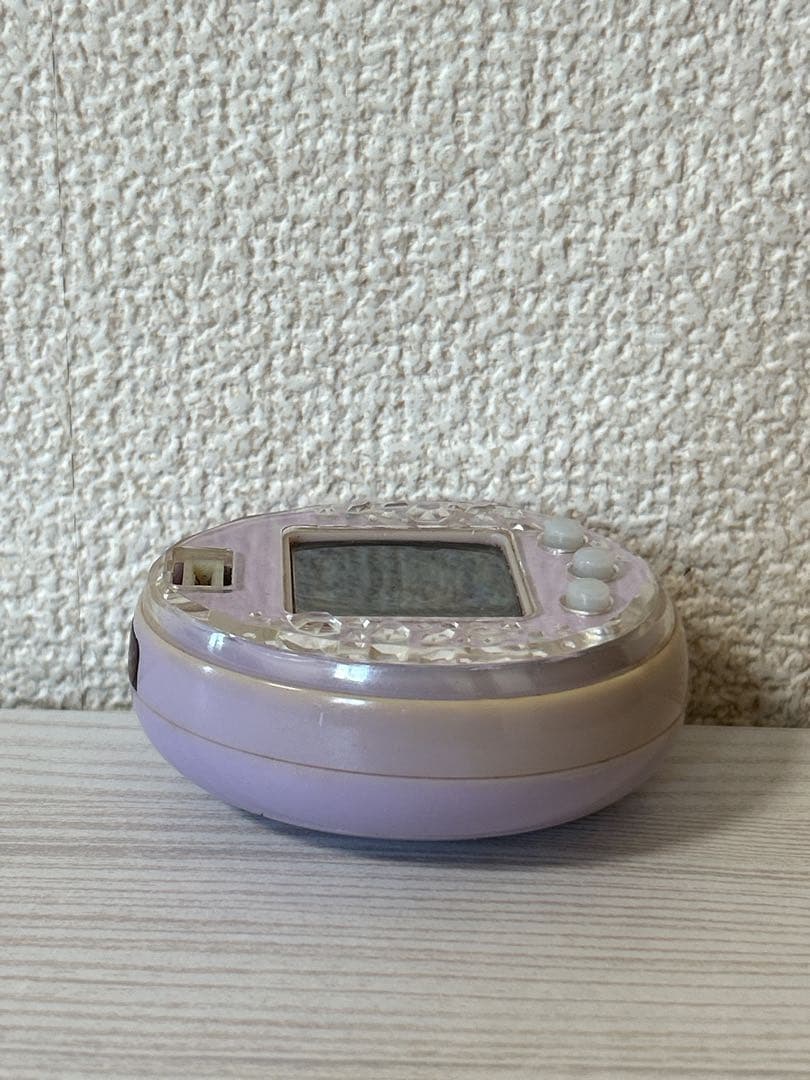 たまごっちピース Tamagotchi P's パープル