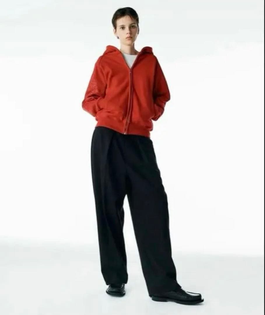 GADID ANONIEM レッドパーカー