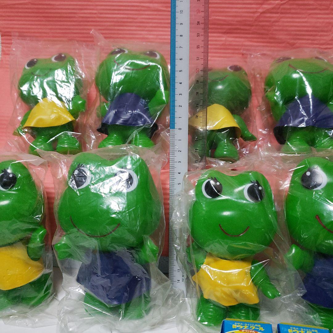 コルゲンコーワケロちゃんコロちゃん。