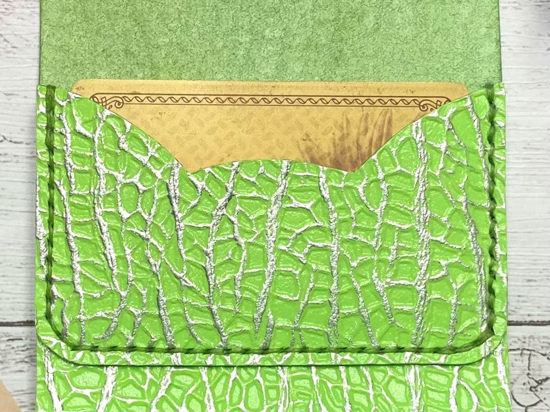 ❤【新作♪】【猫×メロン♪】お洒落可愛い猫モチーフのコンパクトミニ財布♪メロン柄