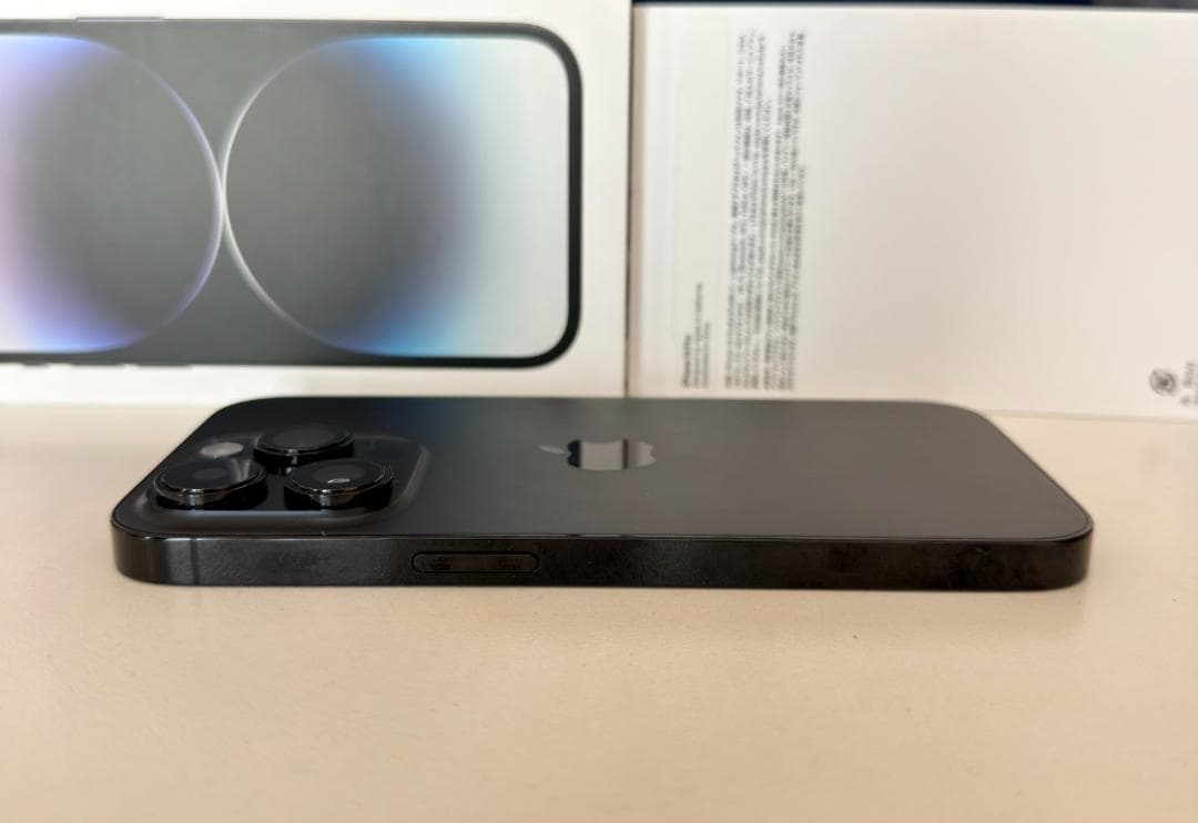Apple iPhone 14proブラック 本体 256GB