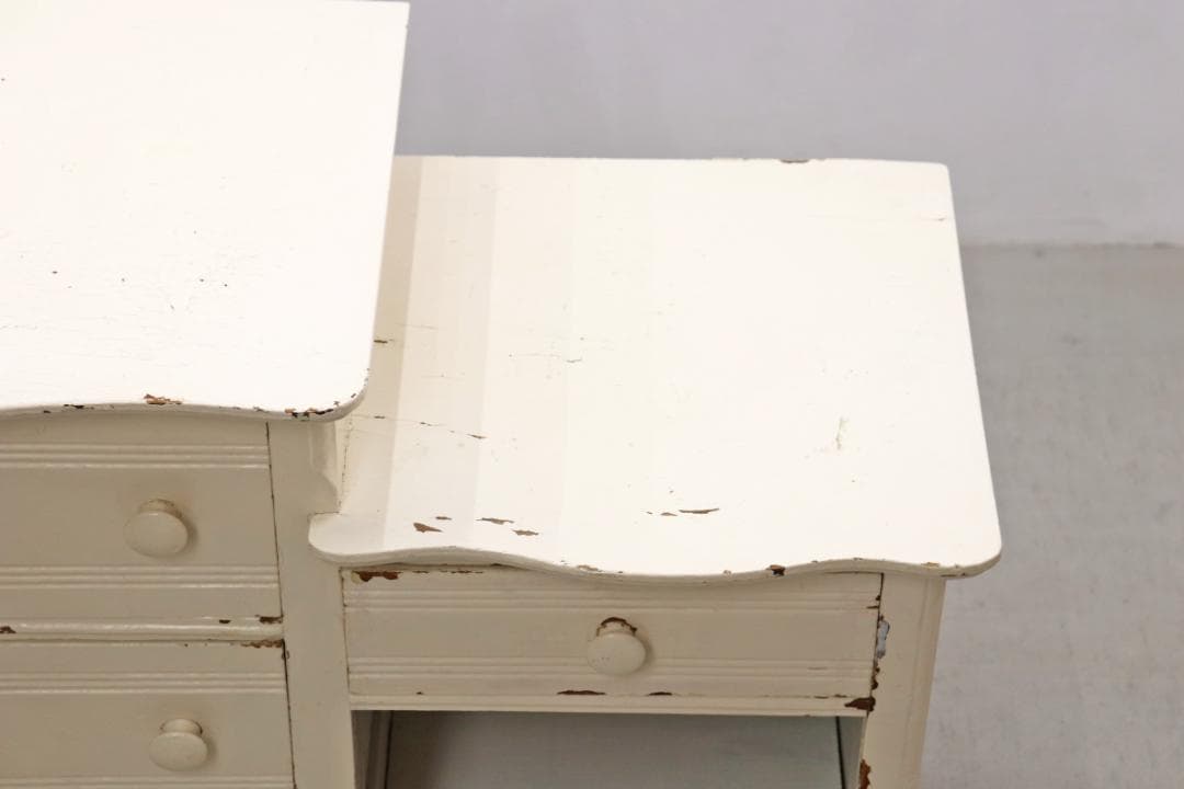 ヴィンテージ ホワイト ペイント クラシカル サイドボード キャビネット 収納