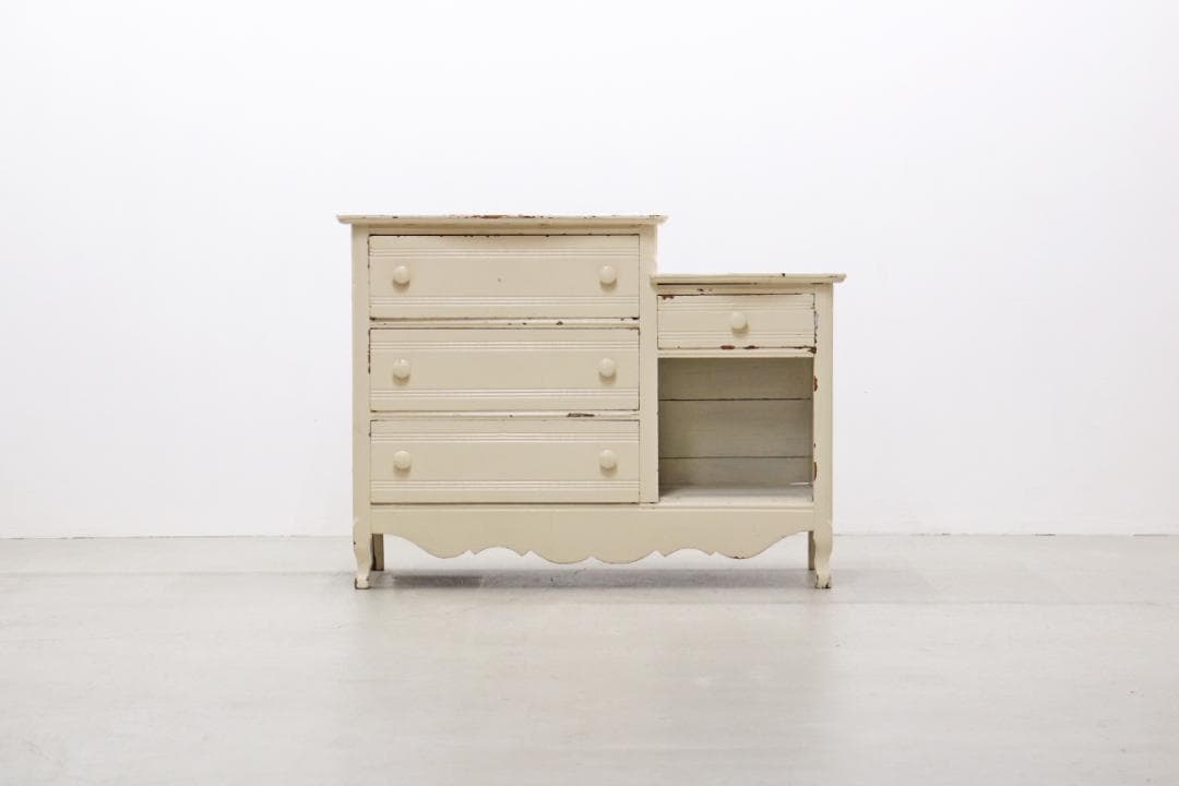 ヴィンテージ ホワイト ペイント クラシカル サイドボード キャビネット 収納