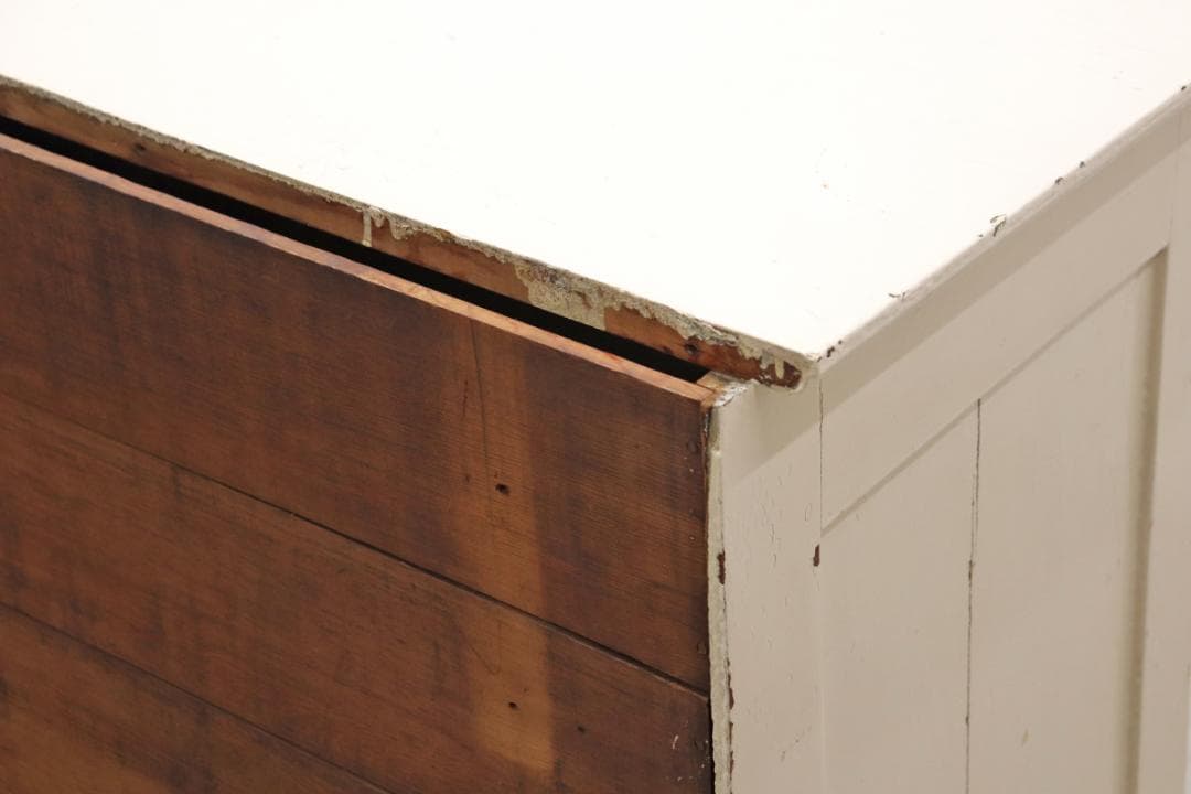 ヴィンテージ ホワイト ペイント クラシカル サイドボード キャビネット 収納