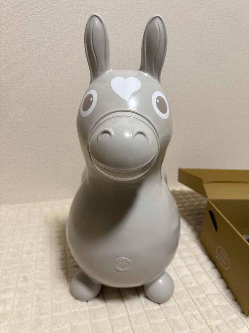RODY ロディ　バランスボールトイ　限定色　グレージュ