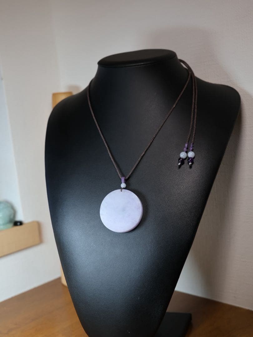 翡翠ひすい　(無事) マクラメ　ネックレス