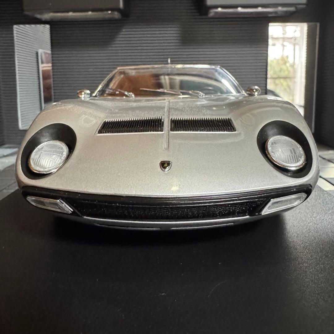 絶版未展示品 京商 1/18 ランボルギーニ ミウラ P400 SV シルバー