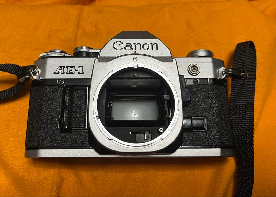 Canon AE-1 一眼レフカメラFD 50mm f/1.4レンズ付動作確認済
