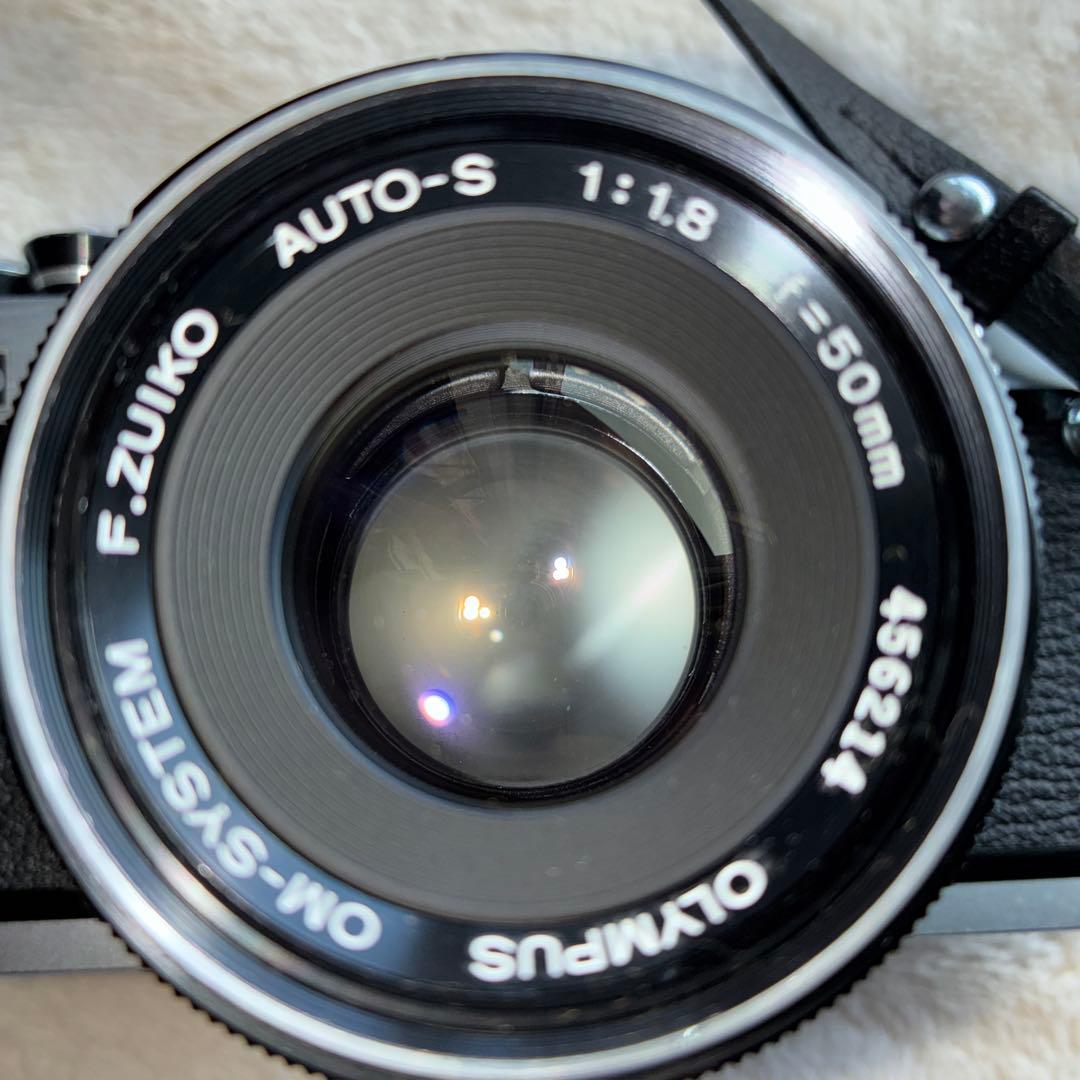 オリンパス　OM-1 レンズ付き