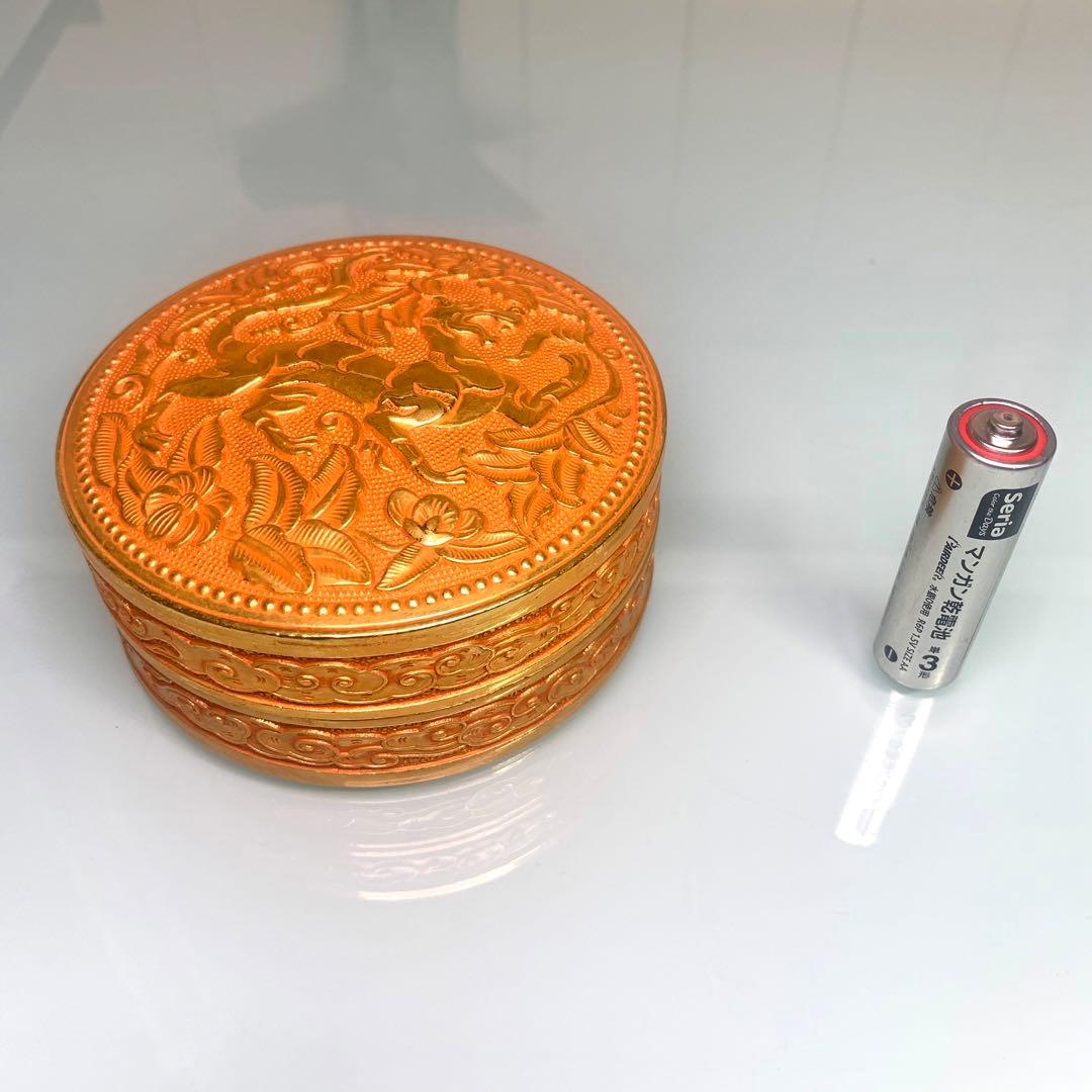 文房貝 小物入れ ジュエリーボックス凹凸金虎凰彫刻　インテリア　置物縁起物時代物