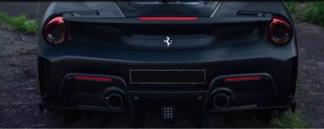 特注モデル MR モデル 1/18 フェラーリ 488 ピスタ ミニカー