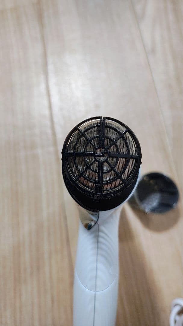 1週間限定 特別価格！ リファ ドライヤー ホワイト 2023年製 AB16