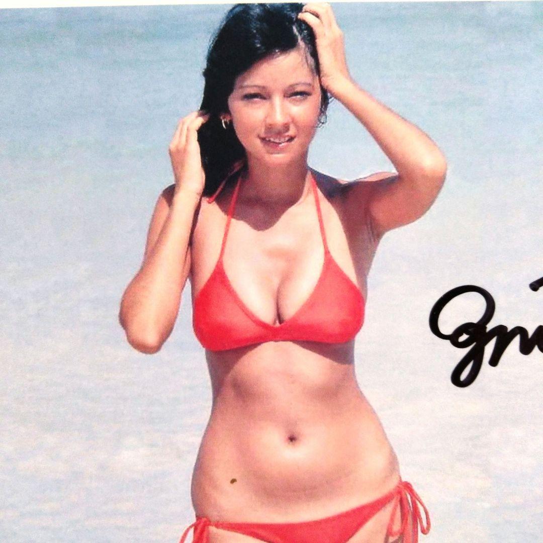 アグネス・ラム直筆サイン入り2Lサイズ写真…Agnes Lum