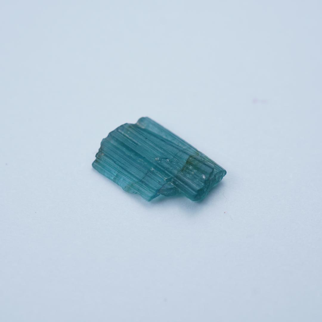 グランディディエライト　結晶　原石　マダガスカル産