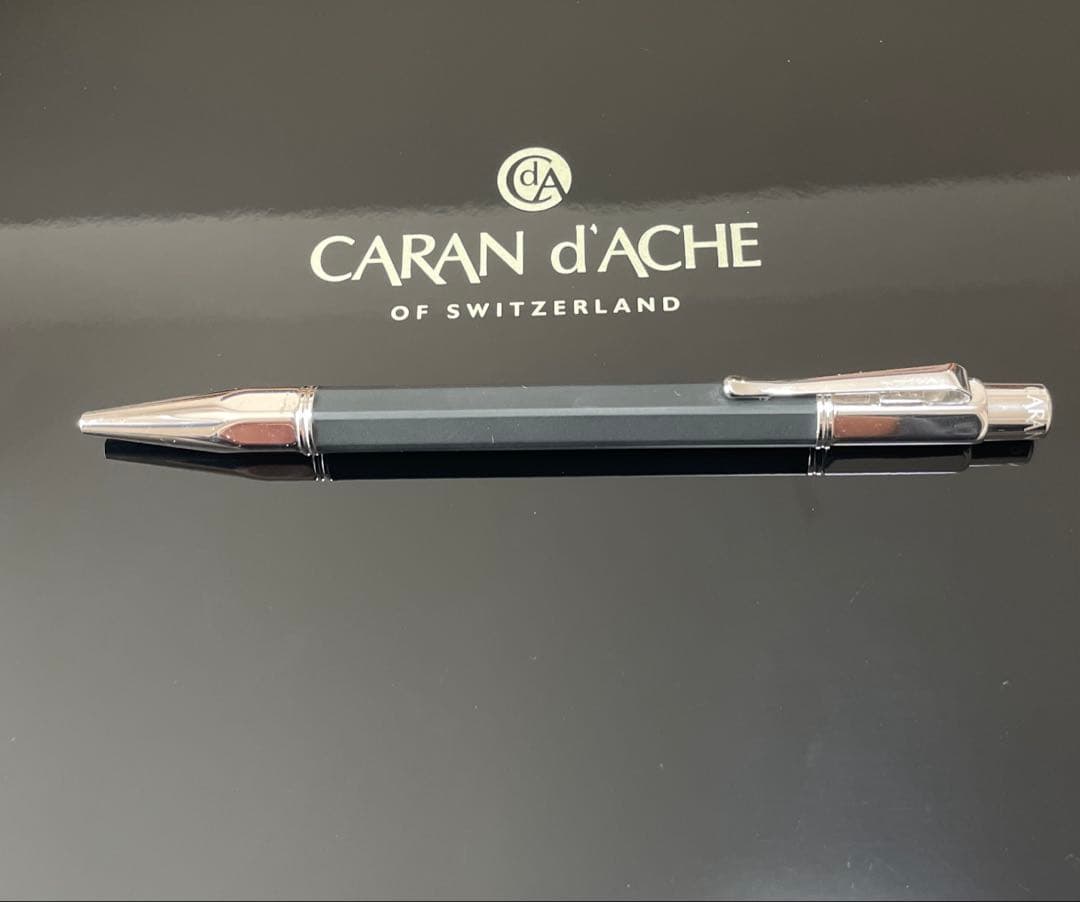 カランダッシュ　バリアスシリーズ　メットラブ　ボールペン　天然ゴム