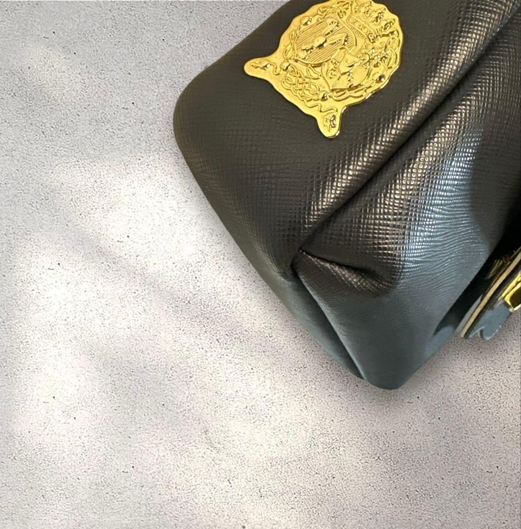 未使用級⭐︎A.D.M.J. レザー ショルダーバッグ　ターンロック 金具ネイビー