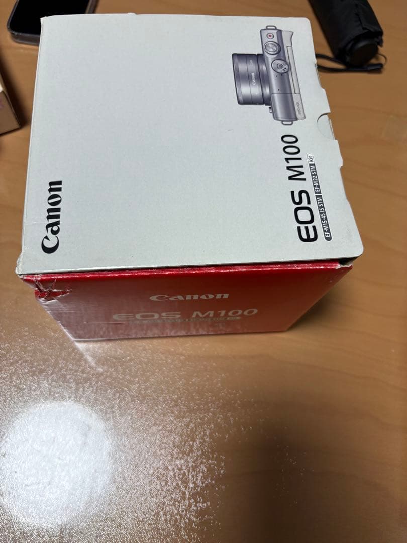 Canon EOS M100 本体とレンズセット