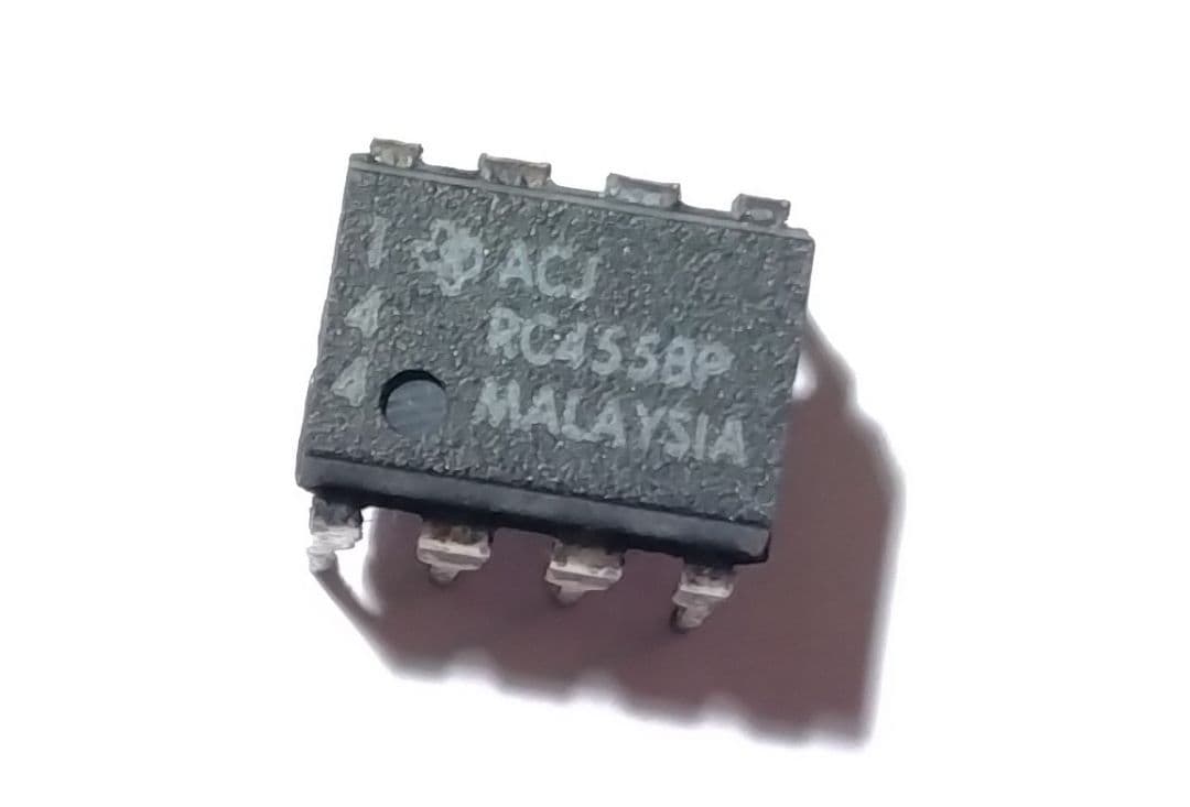 Raytheon RC4558P マレーシアンチップ