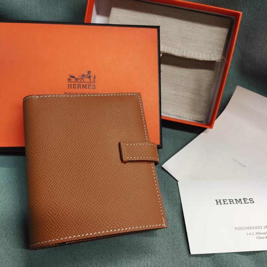 二つ折り財布 ブラウン レザー