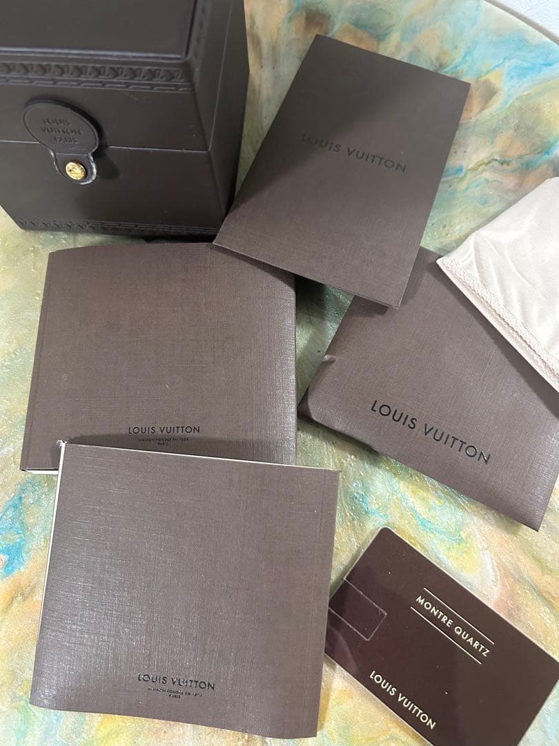 LOUIS VUITTON タンブール 10Pダイヤ 腕時計