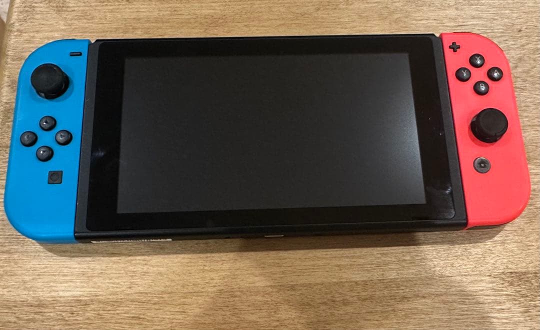 Nintendo Switch スイッチ　本体　ニンテンドースイッチ