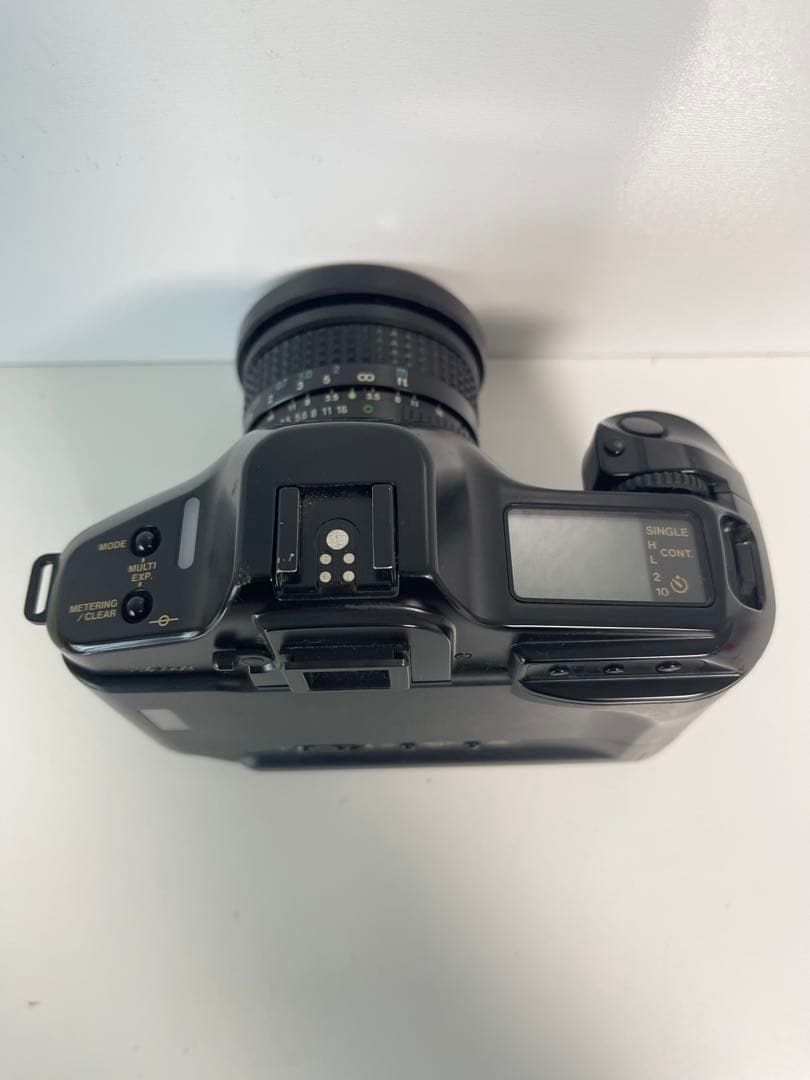 Canon T90 一眼レフカメラ + Tokina 17mmレンズ