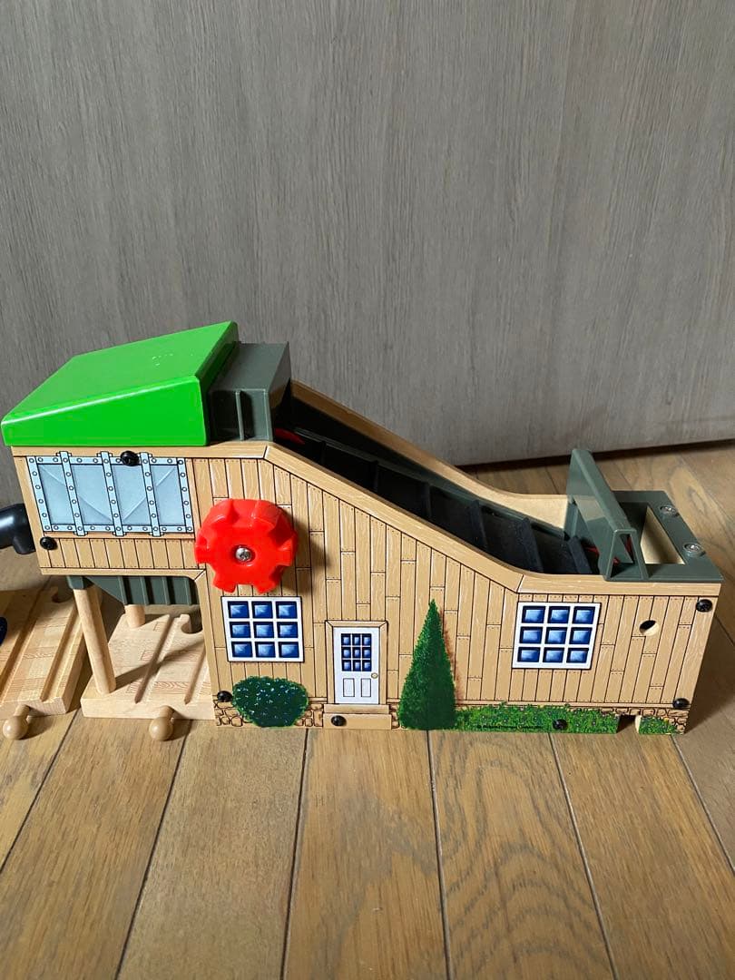 木製おもちゃ　トーマス達　ホスピタル　レール、飛行機、まとめ売り