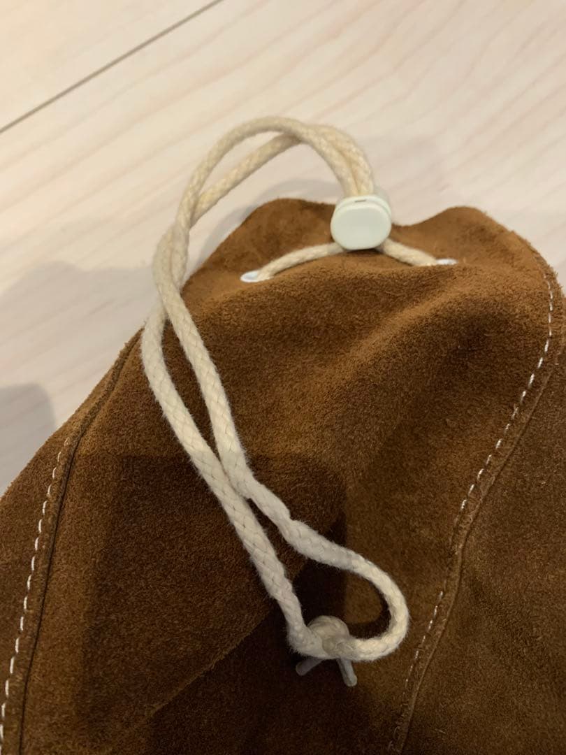 エンダースキーマ　巾着バッグ　キャメル