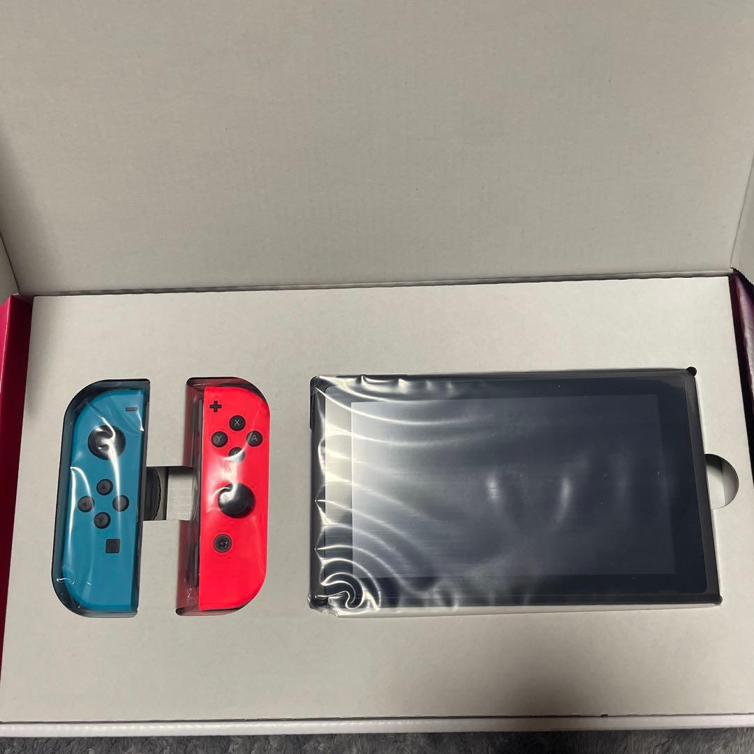 新品‼️ 美品✨️Nintendo Switch 本体